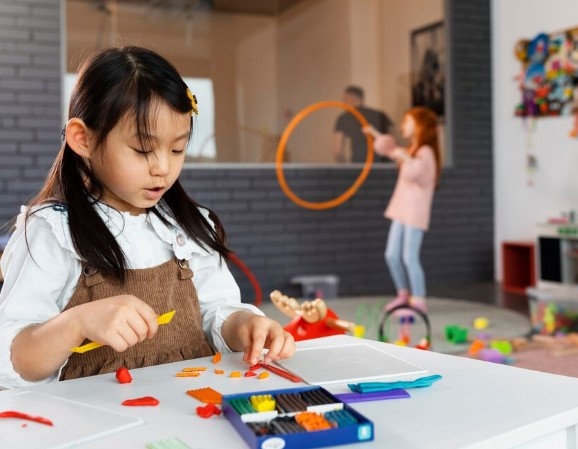 Best Child Development Program in Anand Vihar