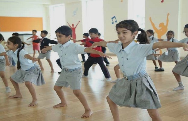 Best Dance Class School in Vasundhara